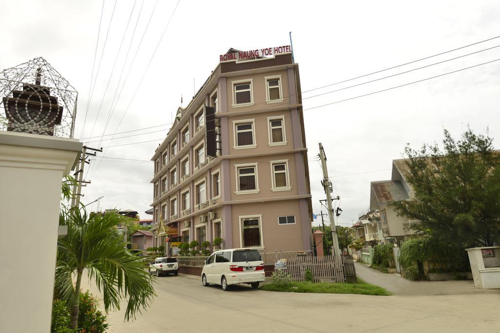 Royal Naung Yoe Hotel Mandalay Exteriör bild