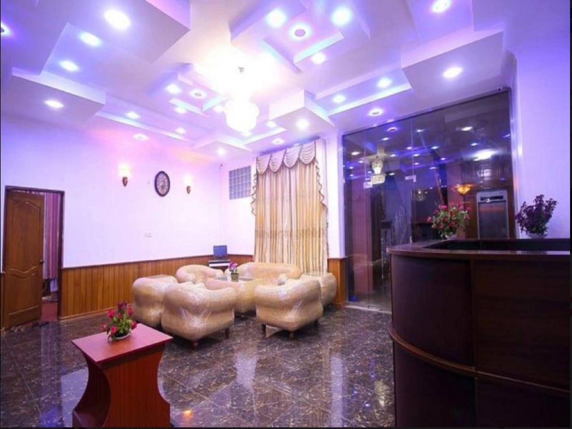Royal Naung Yoe Hotel Mandalay Exteriör bild
