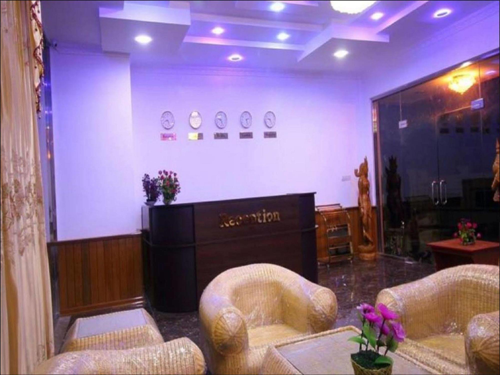 Royal Naung Yoe Hotel Mandalay Exteriör bild