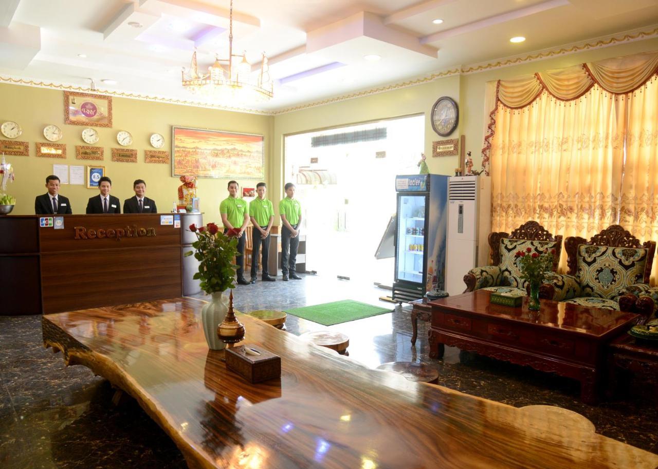 Royal Naung Yoe Hotel Mandalay Exteriör bild